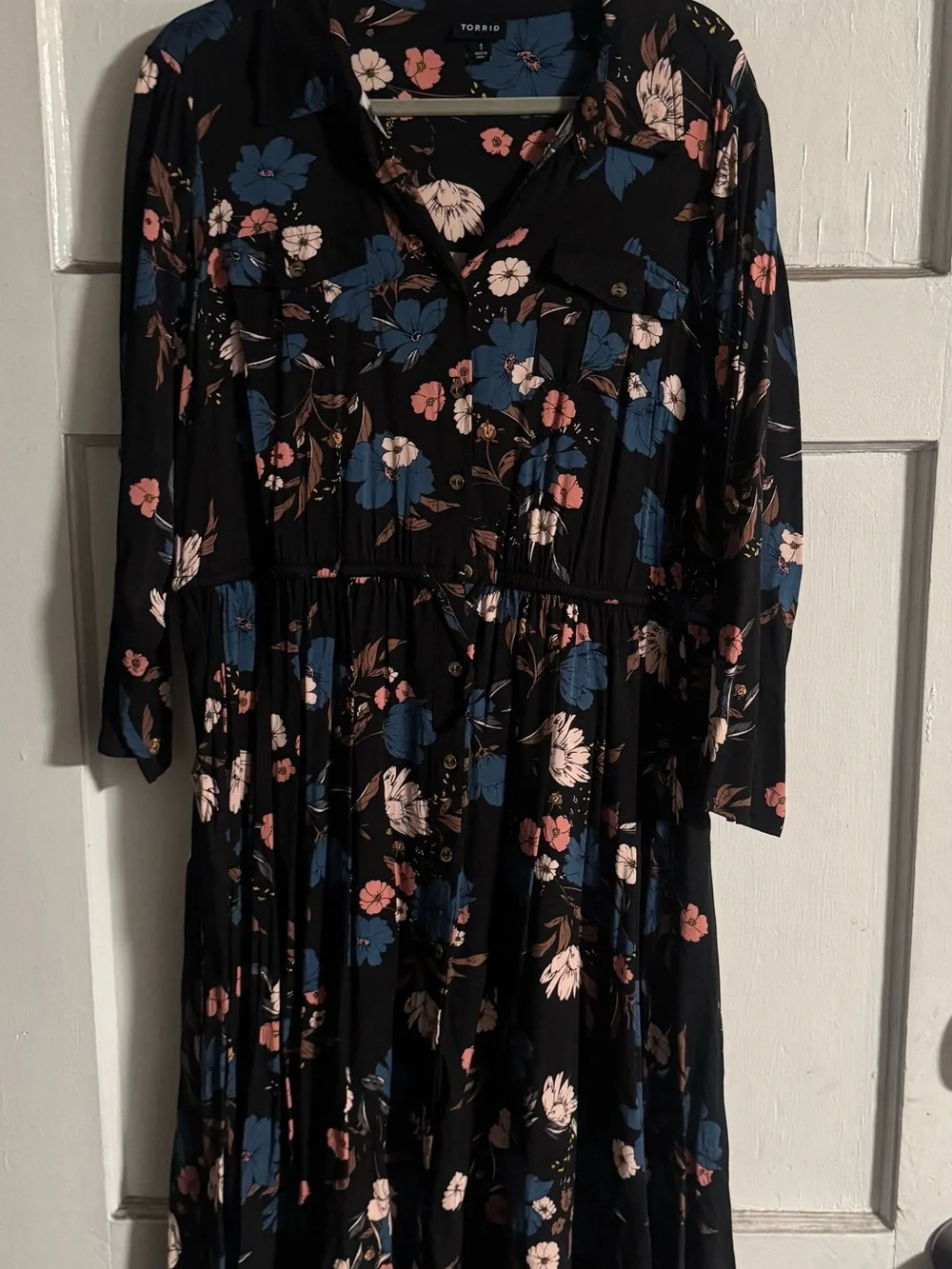 torrid flowy button